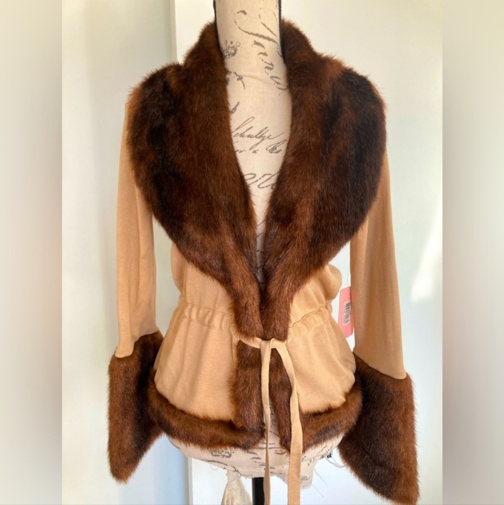 NWT Tina Hagen silk knit cardigan with faux fur trim